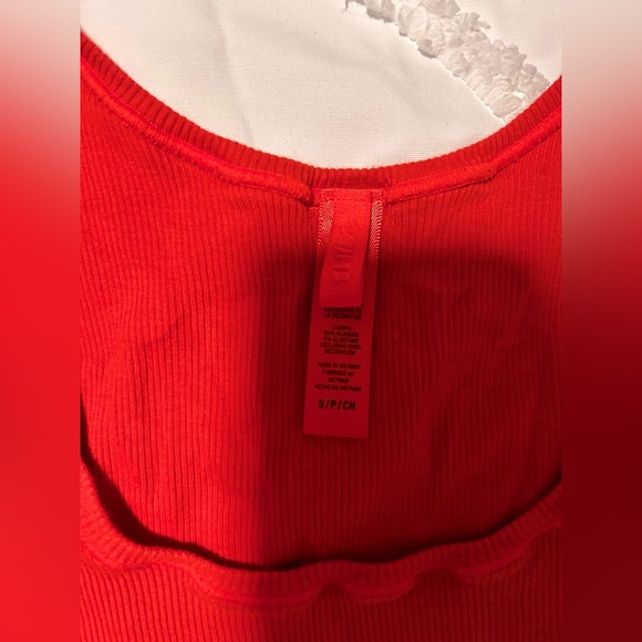Skims Cotton Ribbed Tank Top in Red Size Small - Picture 4 of 4